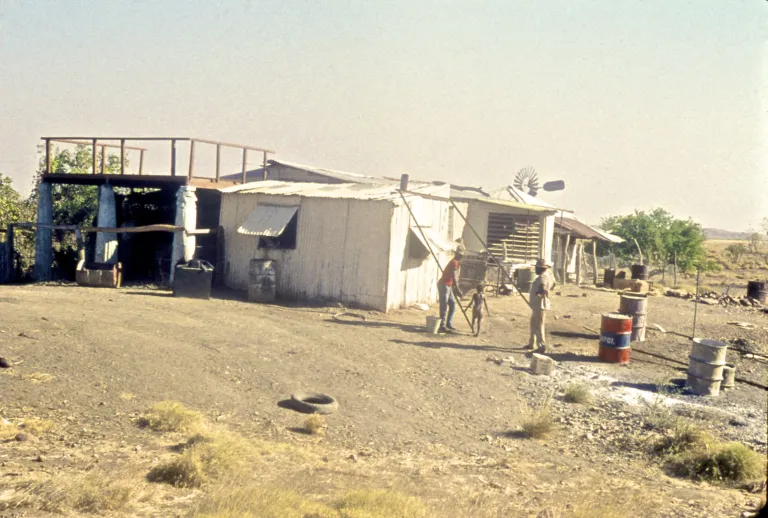 24-halls-creek_20834809038_o