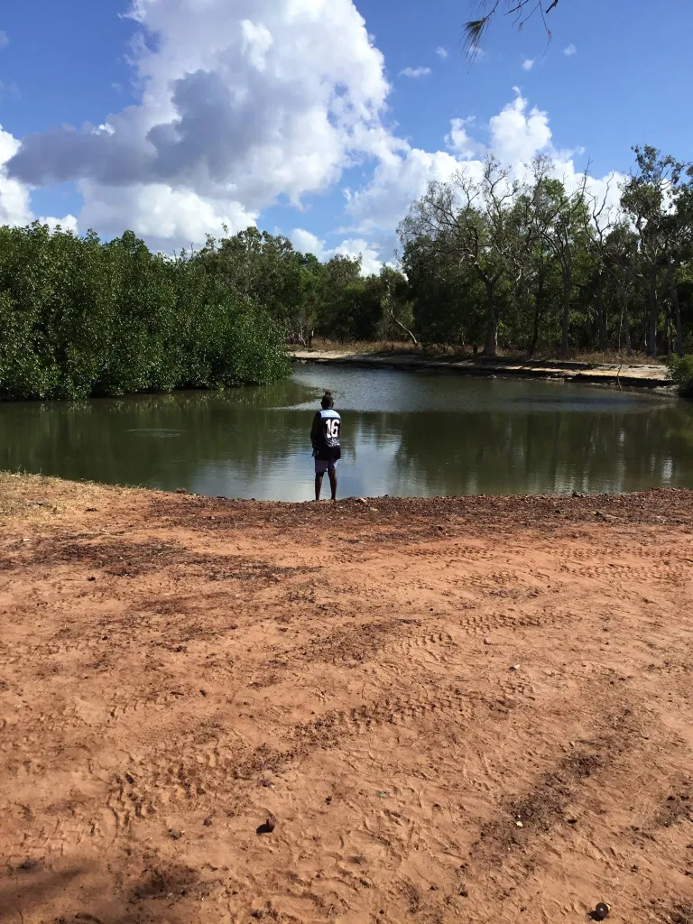 azure_tiwi_fisherman